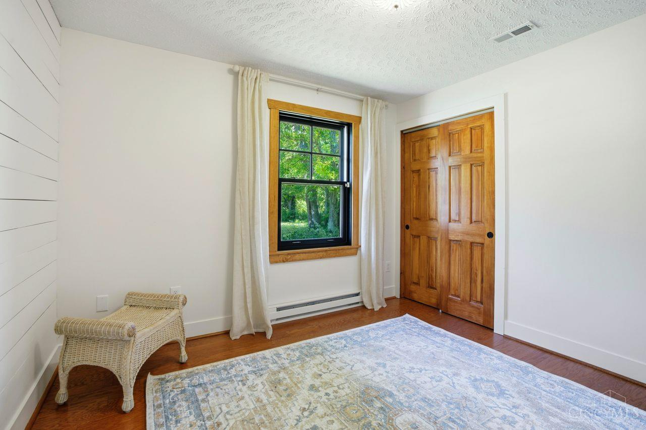 1643 Woodville Pike