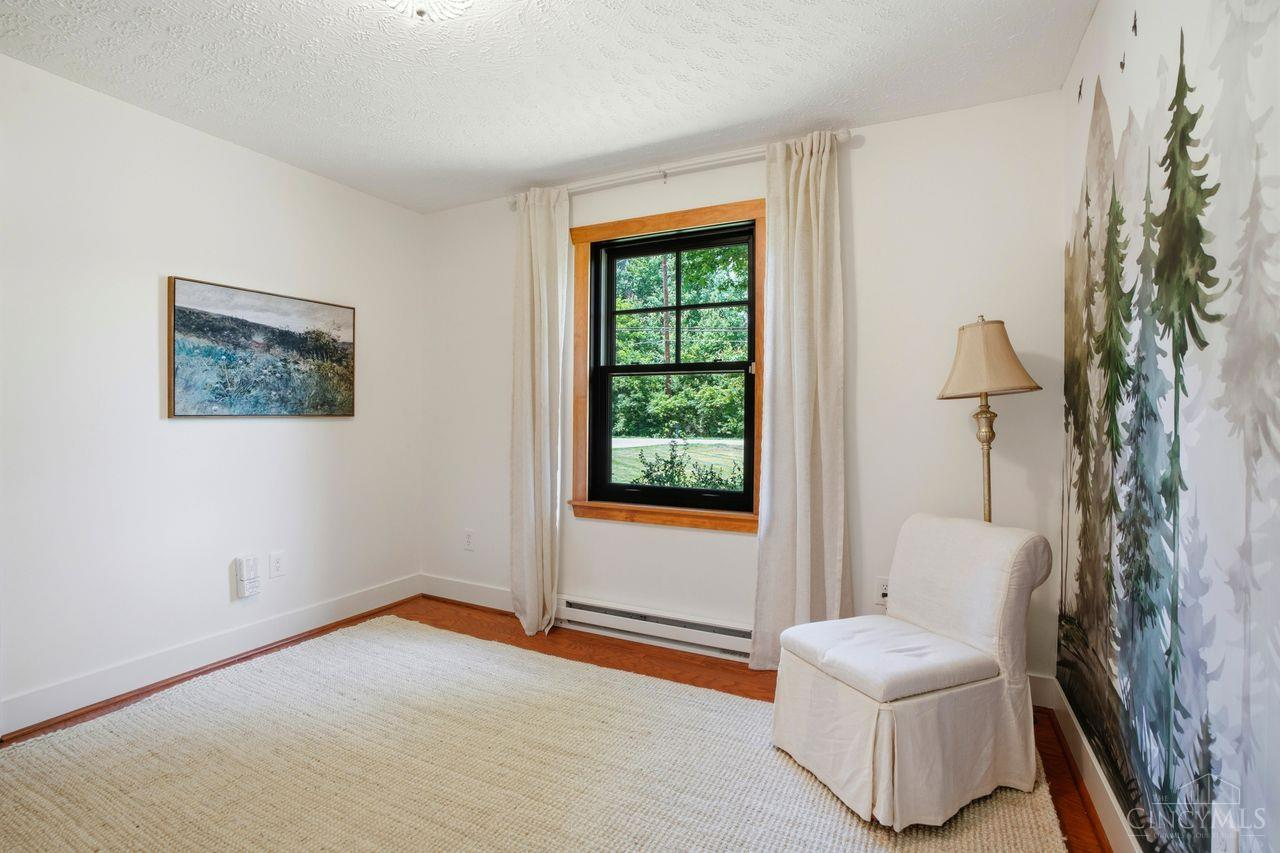 1643 Woodville Pike