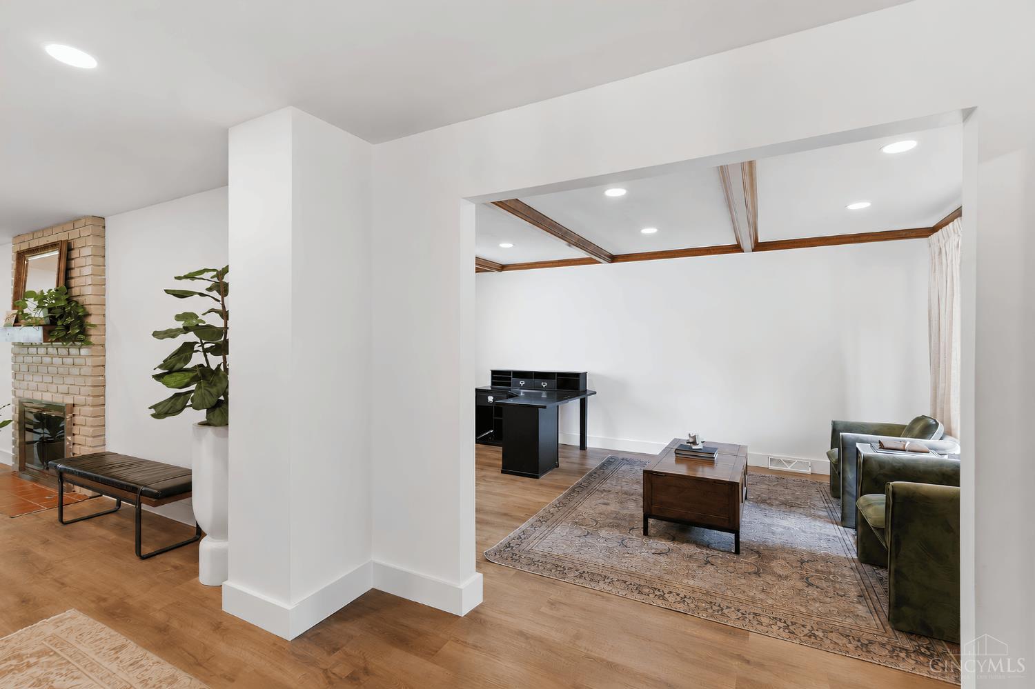 5260 Autumnwood Drive