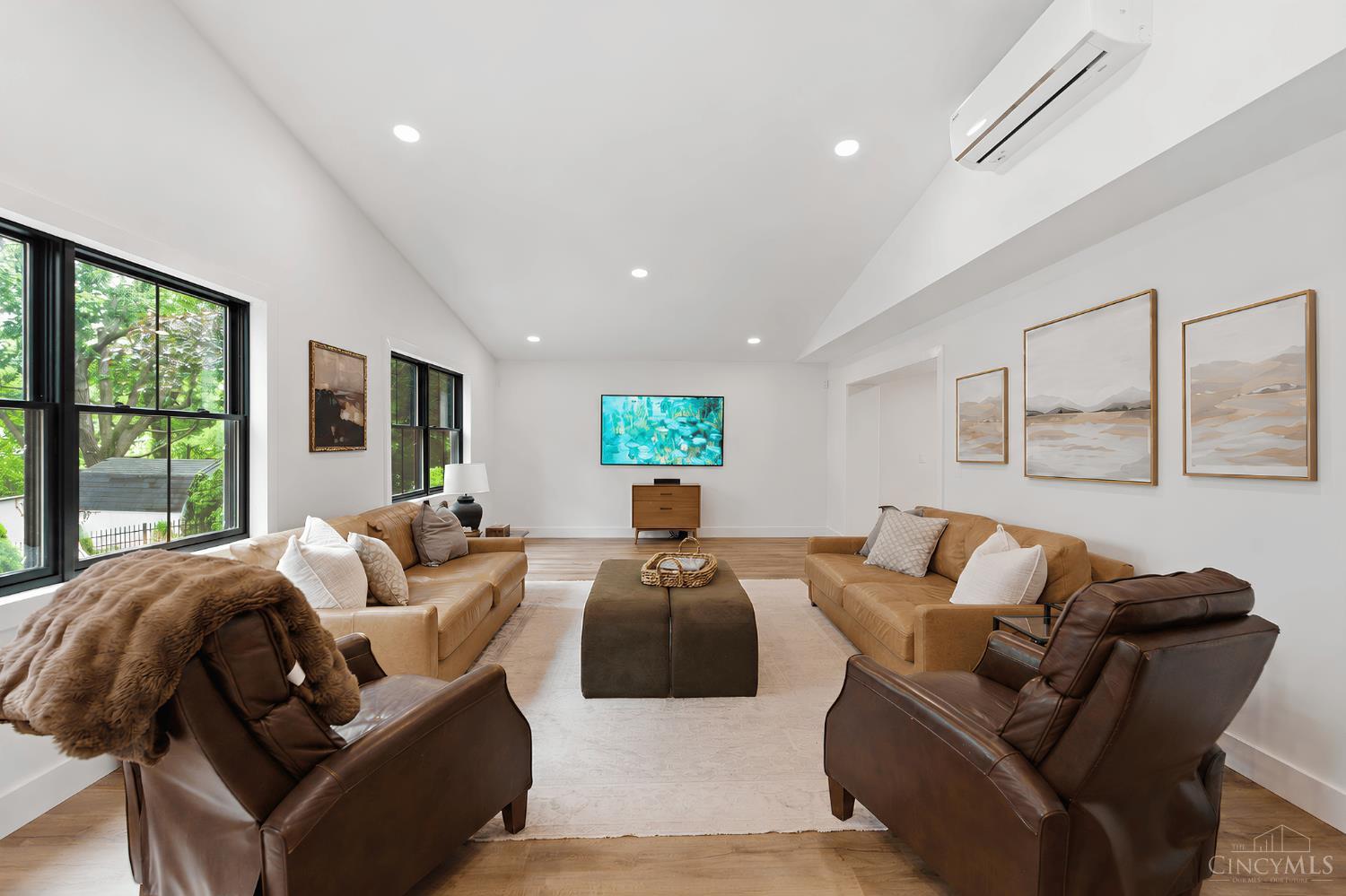 5260 Autumnwood Drive