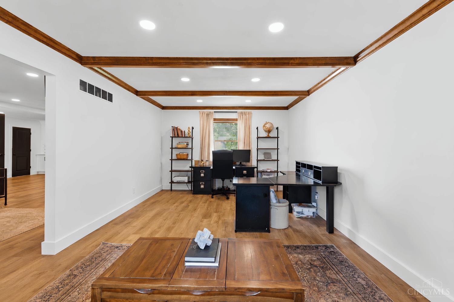 5260 Autumnwood Drive