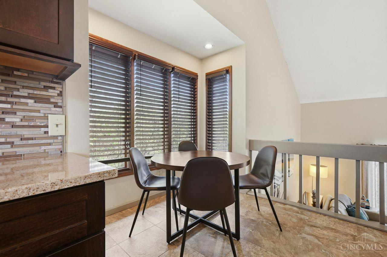 6534 Timberwolf Court