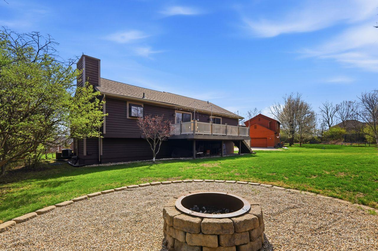6534 Timberwolf Court