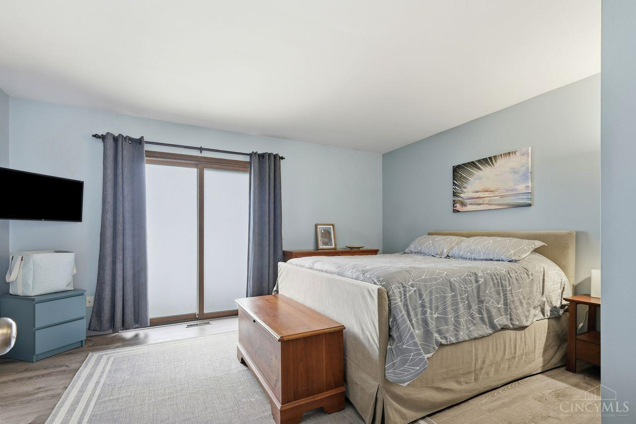 6534 Timberwolf Court