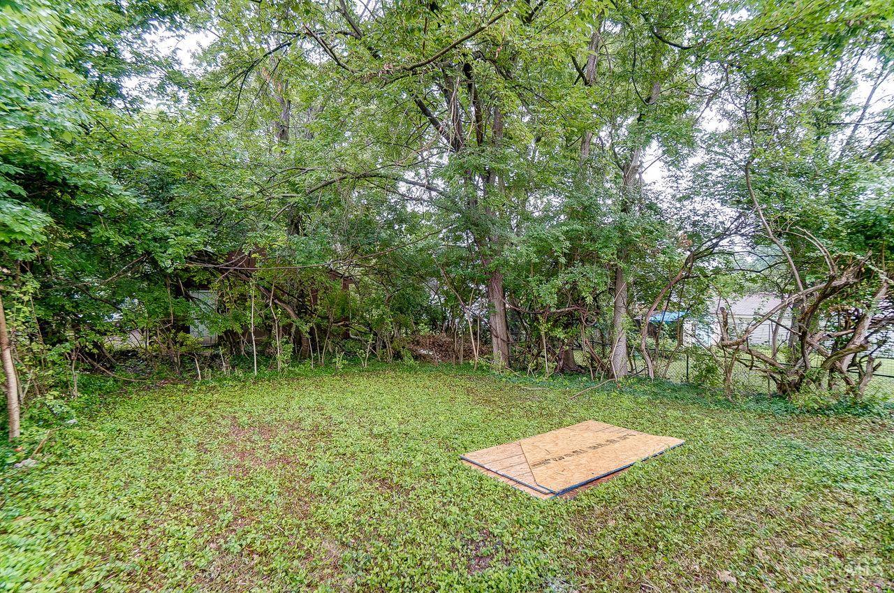 1225 Birney Lane