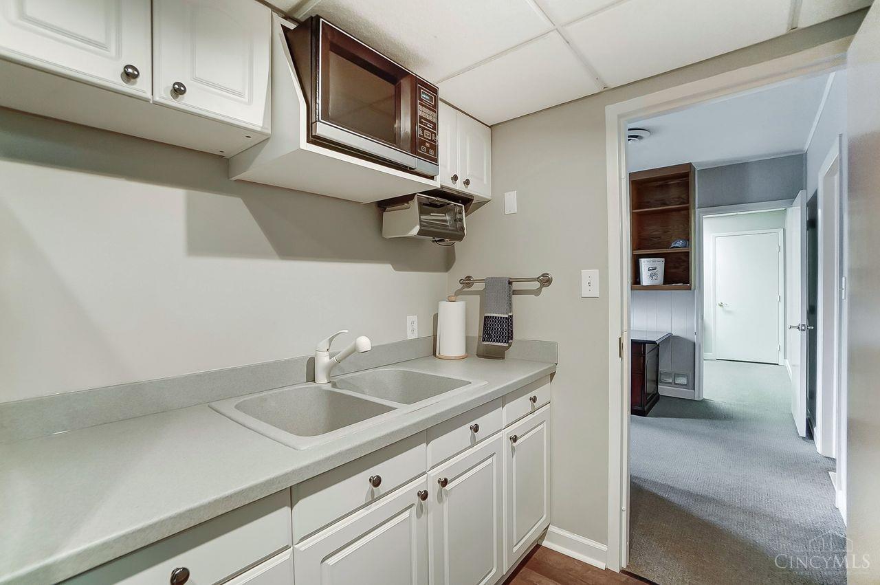 1225 Birney Lane