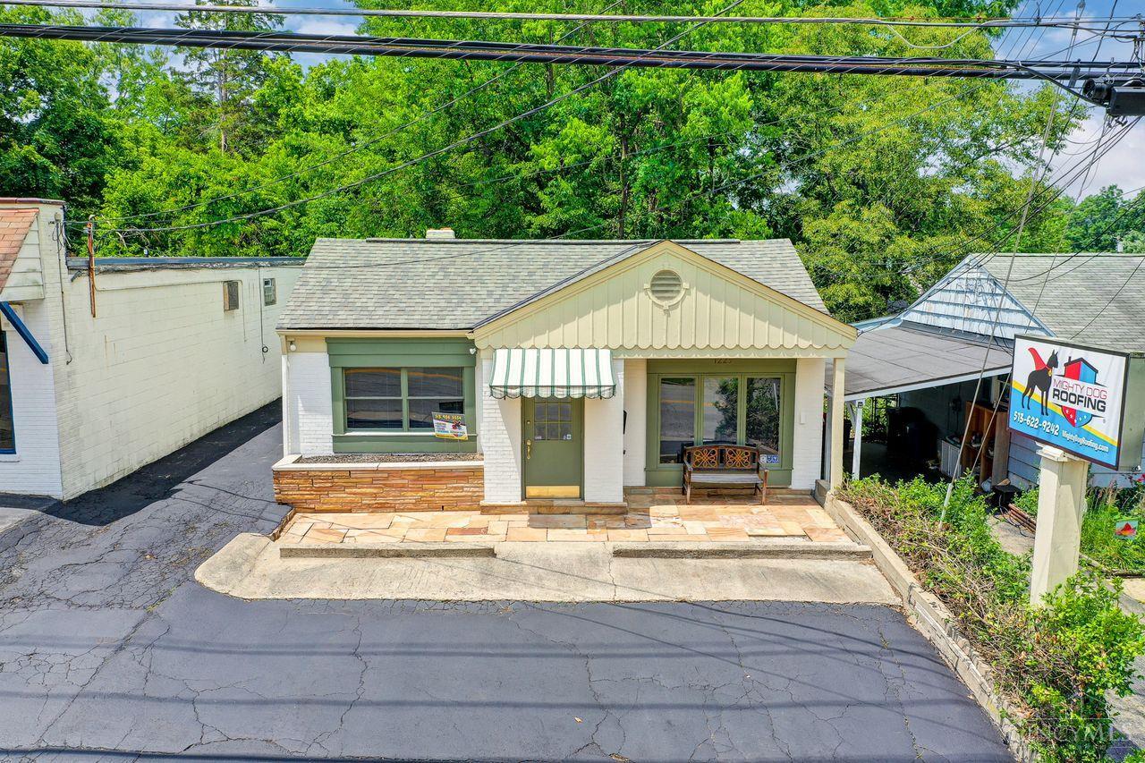 1225 Birney Lane