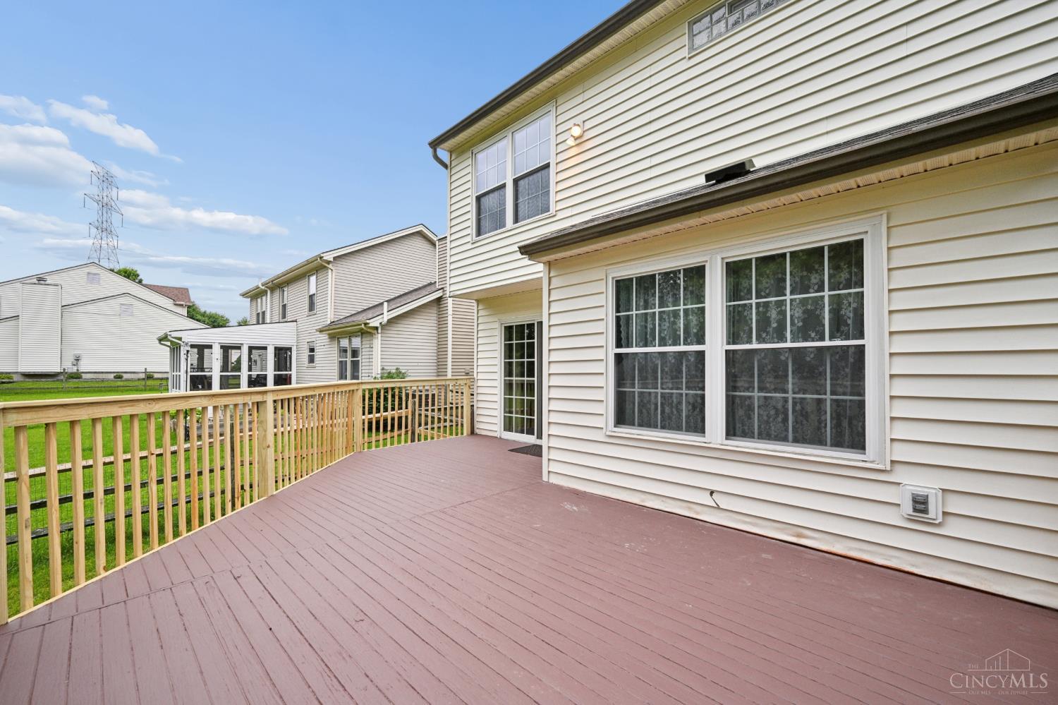 7758 Meadow Crest Court