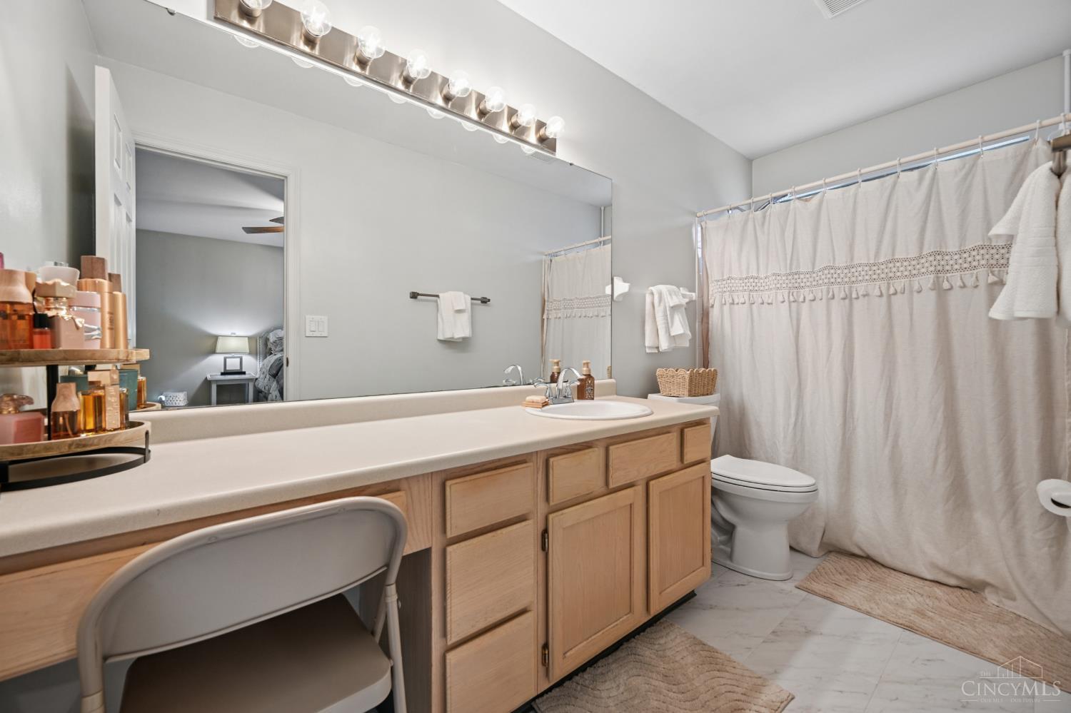 7758 Meadow Crest Court