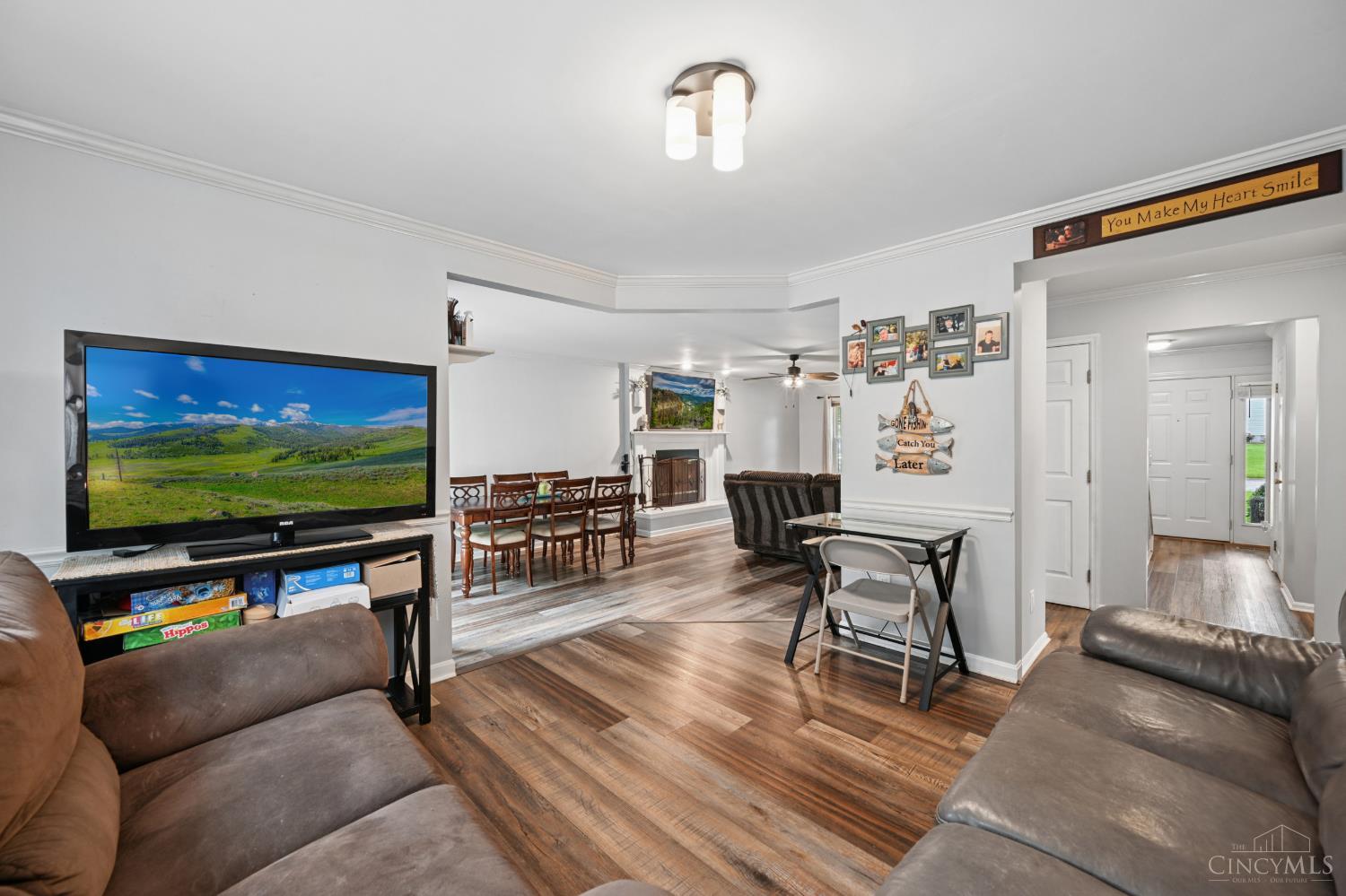 7758 Meadow Crest Court