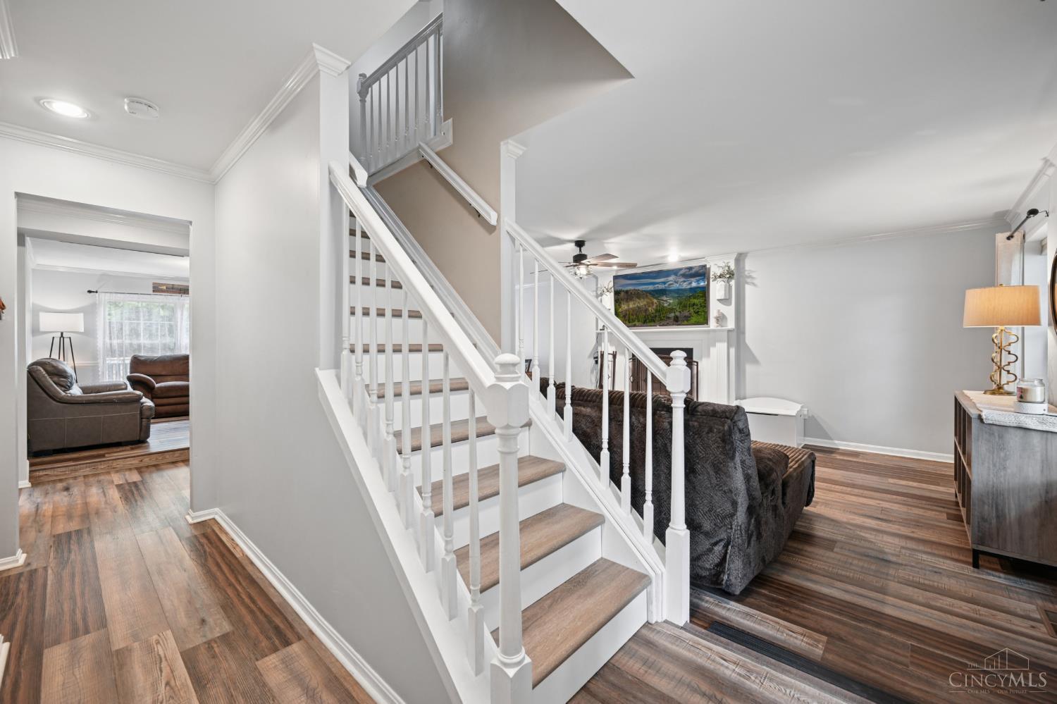 7758 Meadow Crest Court