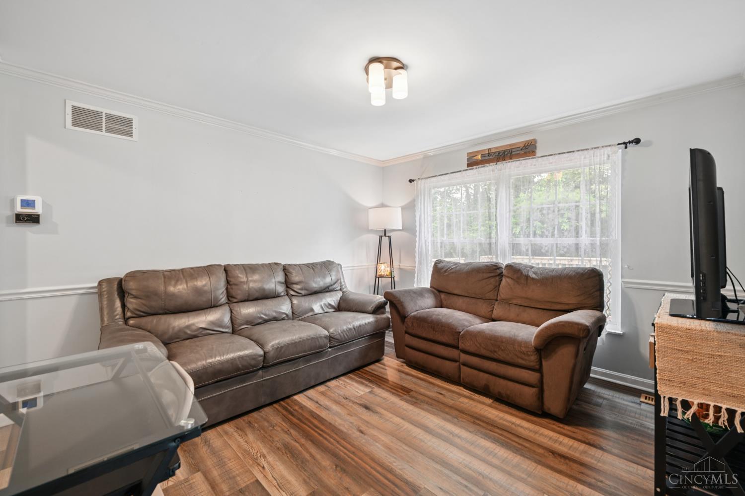 7758 Meadow Crest Court
