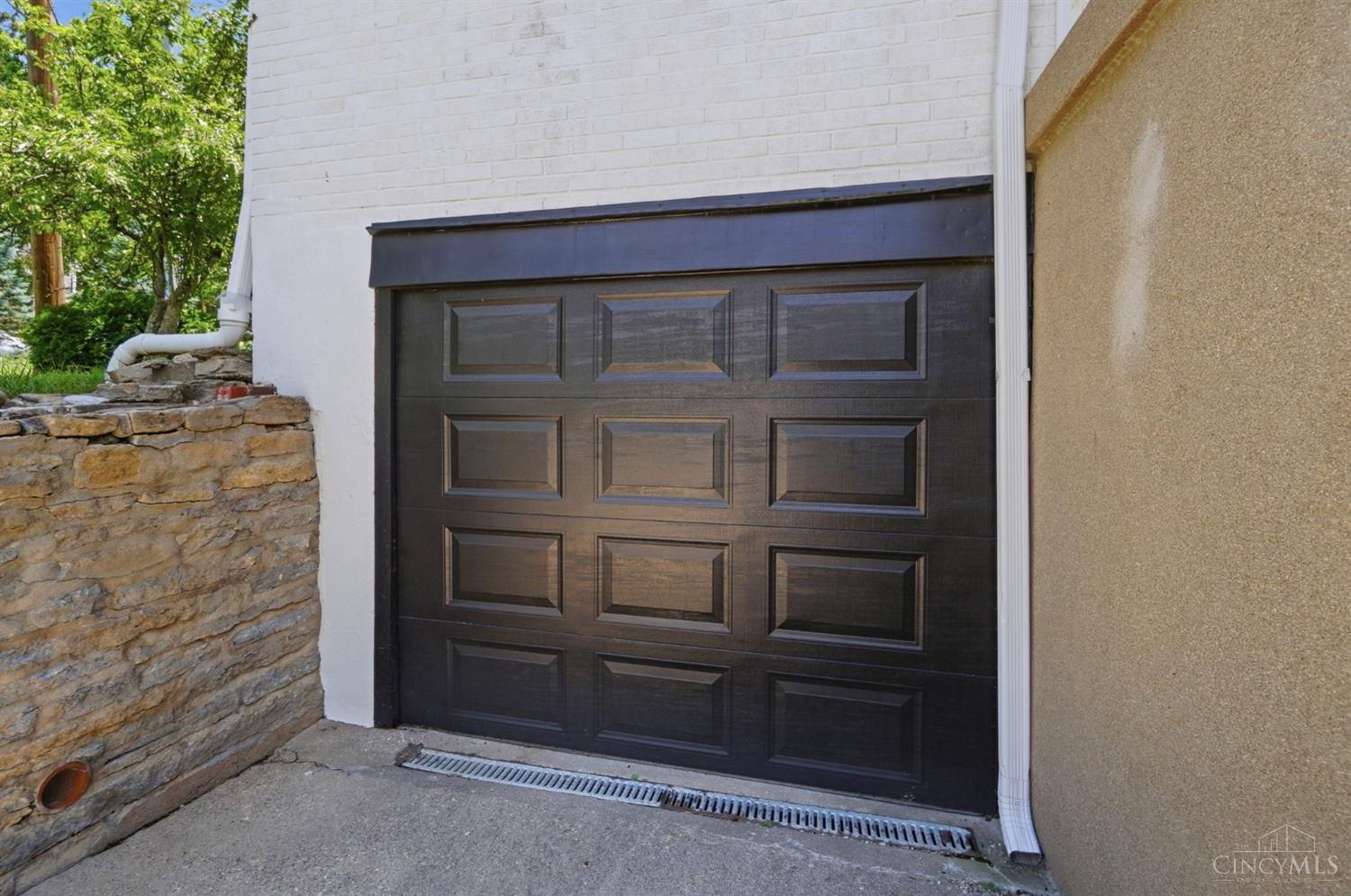 3818 Pocahontas Avenue