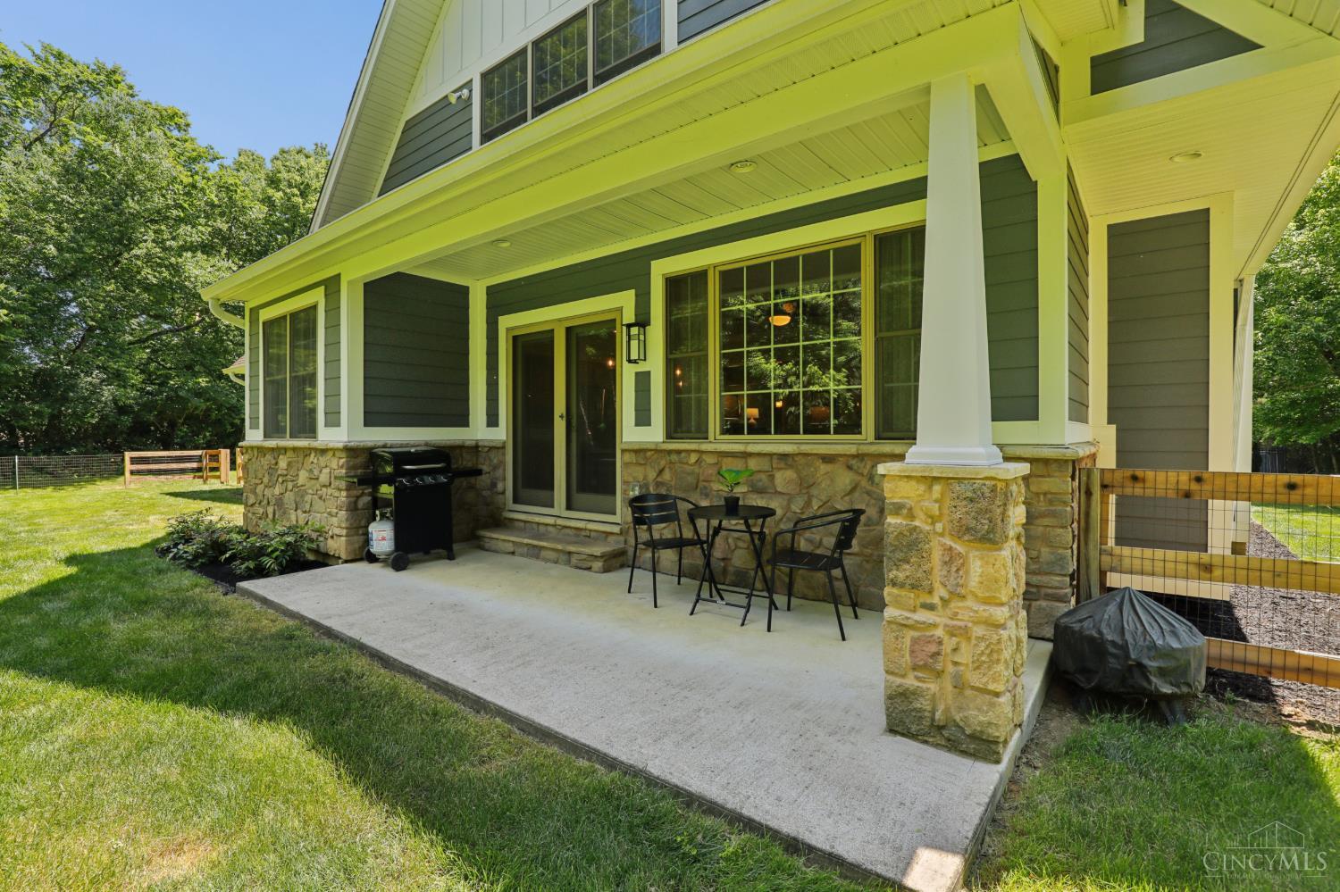 538 Lang Road
