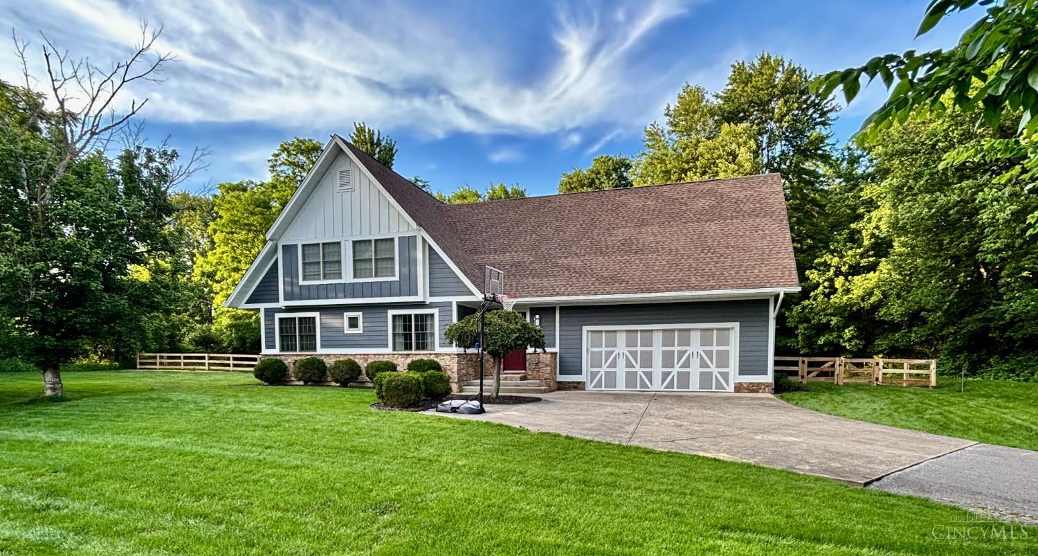 538 Lang Road