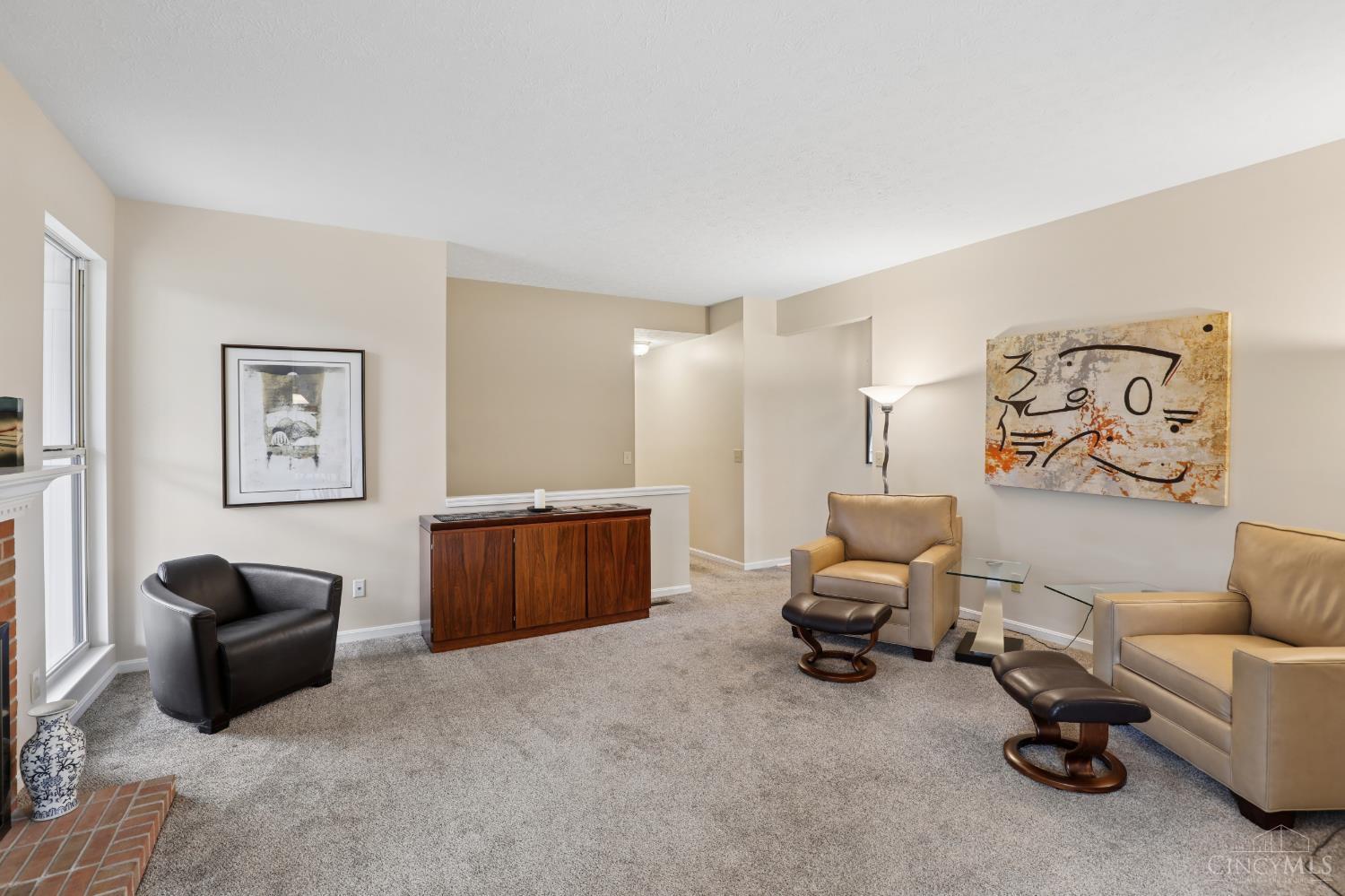 216 Breezy Vista