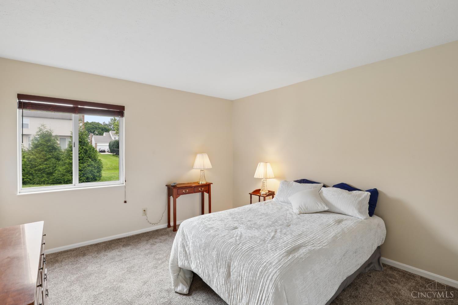 216 Breezy Vista