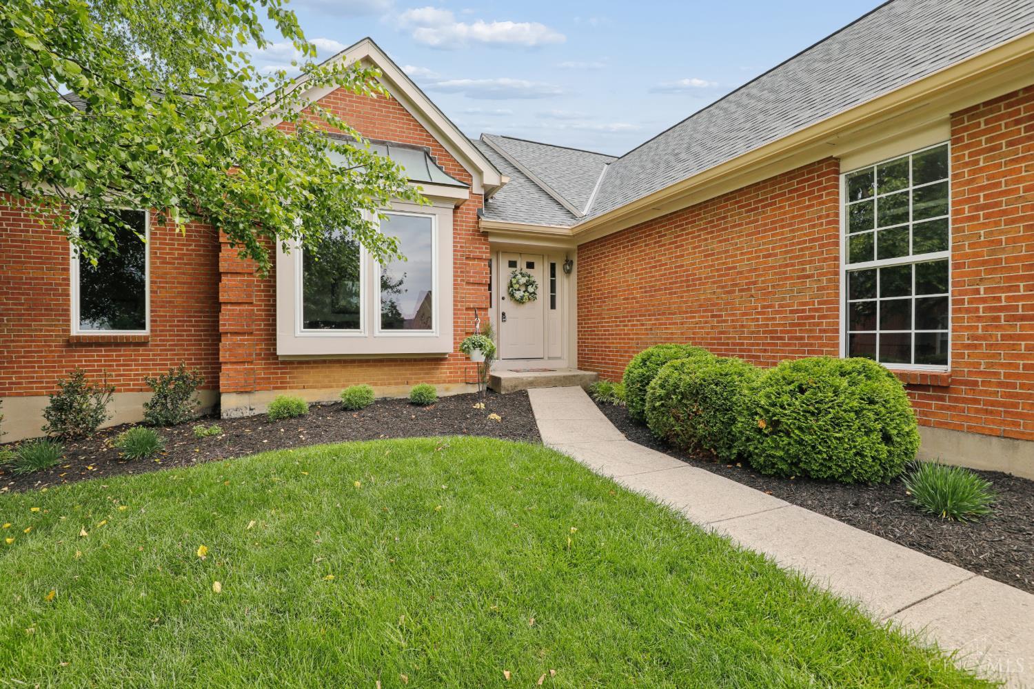 216 Breezy Vista