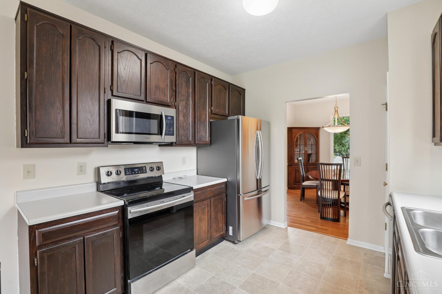 216 Breezy Vista