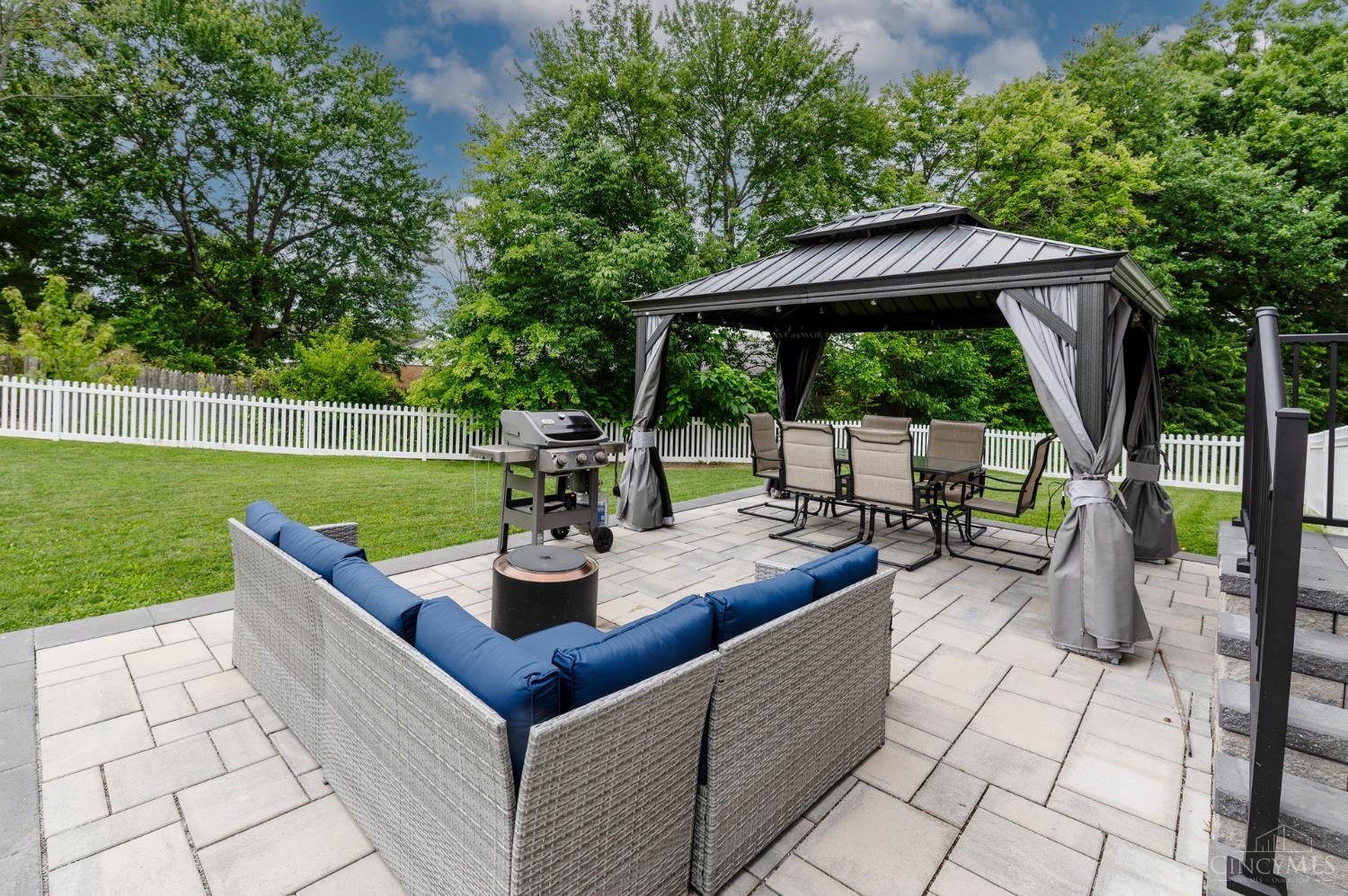 2465 Amelia Court