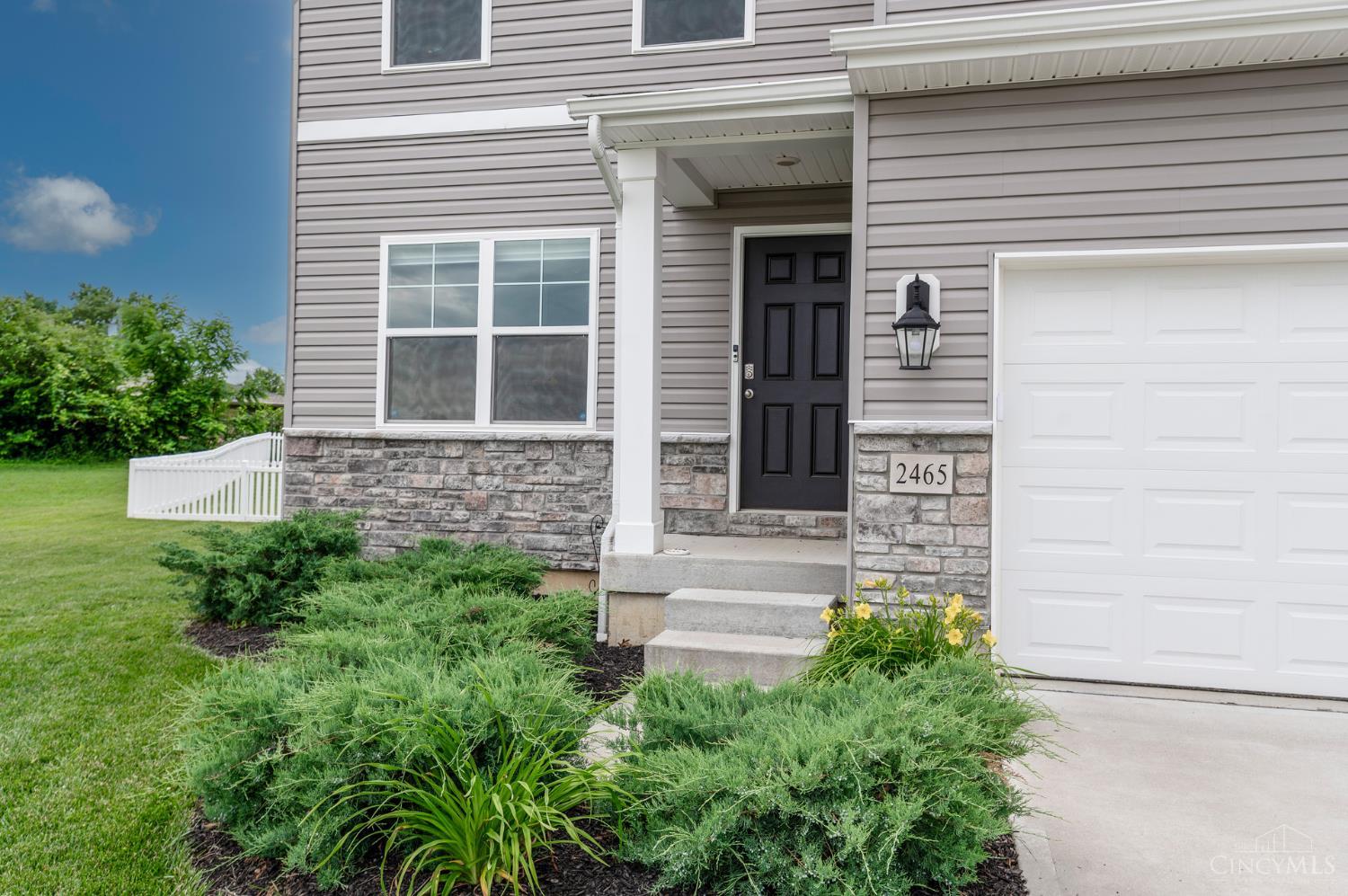2465 Amelia Court