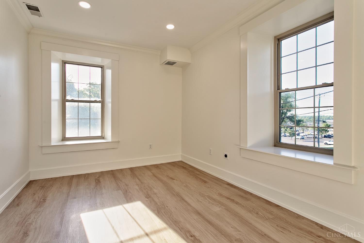 10655 Springfield