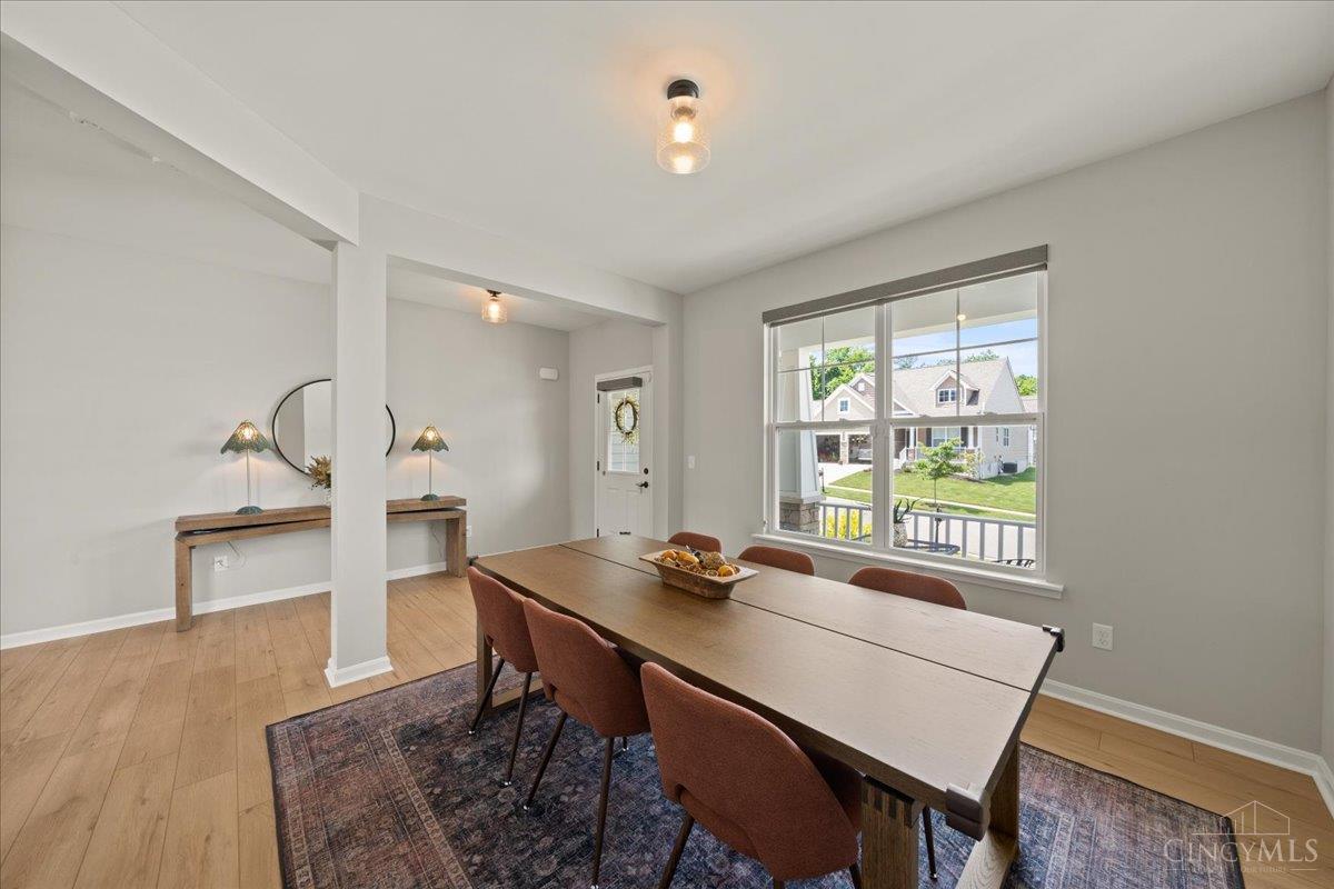 5186 Center View Drive