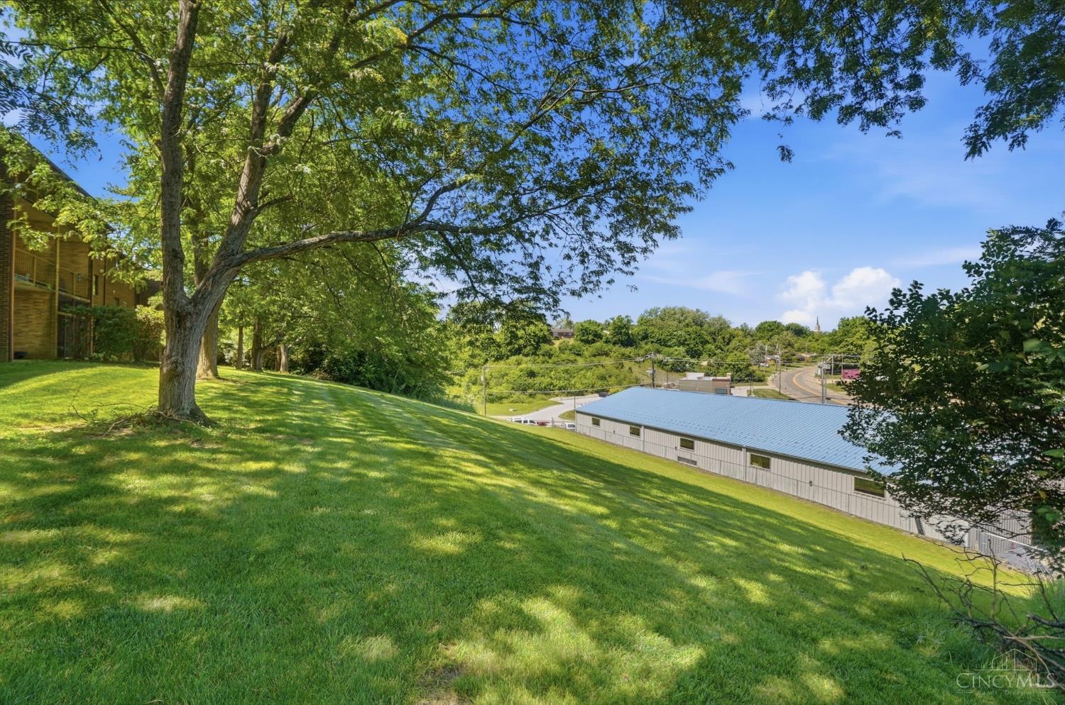 4274 Paul Road 27