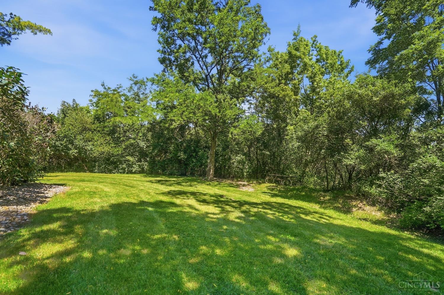 4274 Paul Road 27