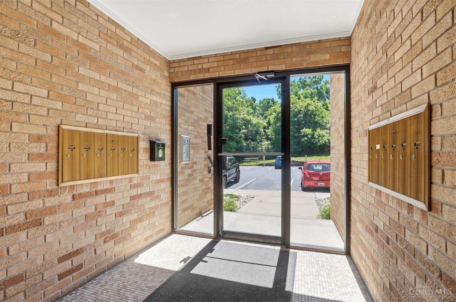4274 Paul Road 27