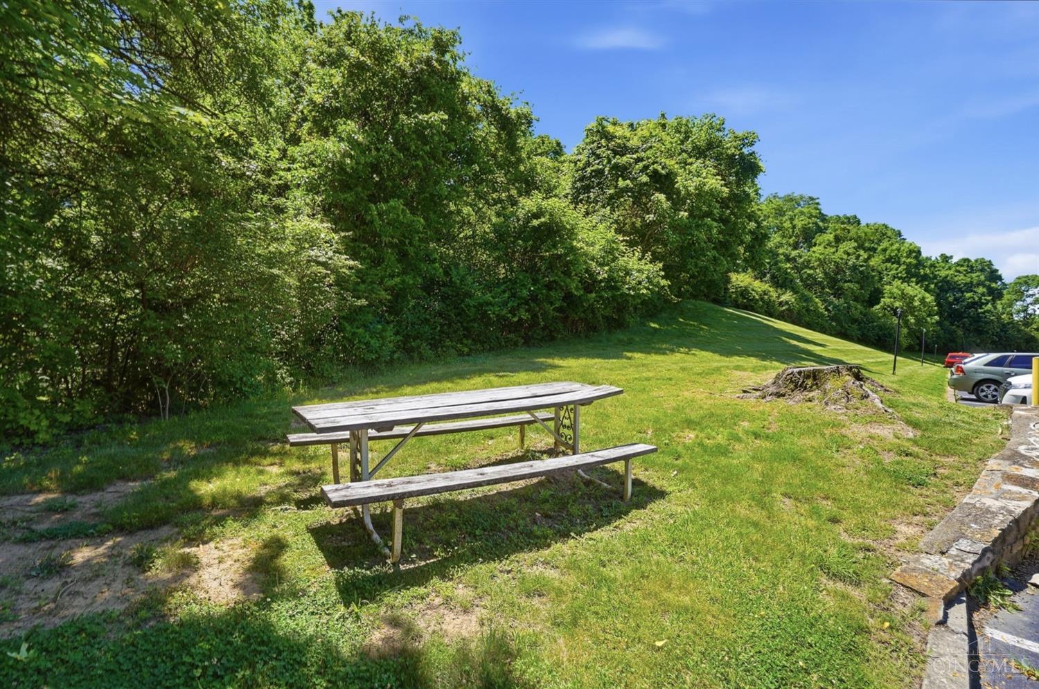 4274 Paul Road 27