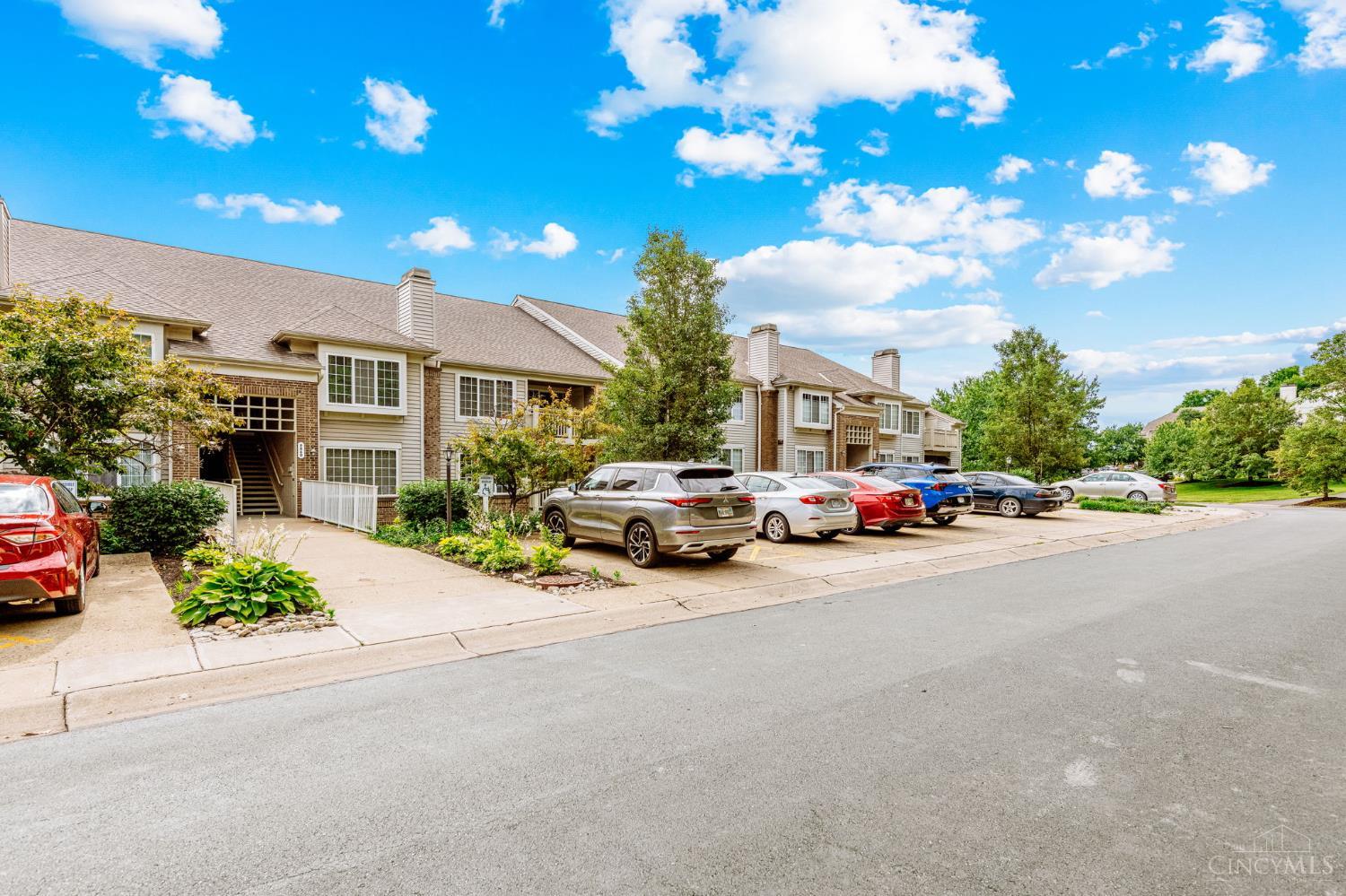 9860 Regatta Drive 305