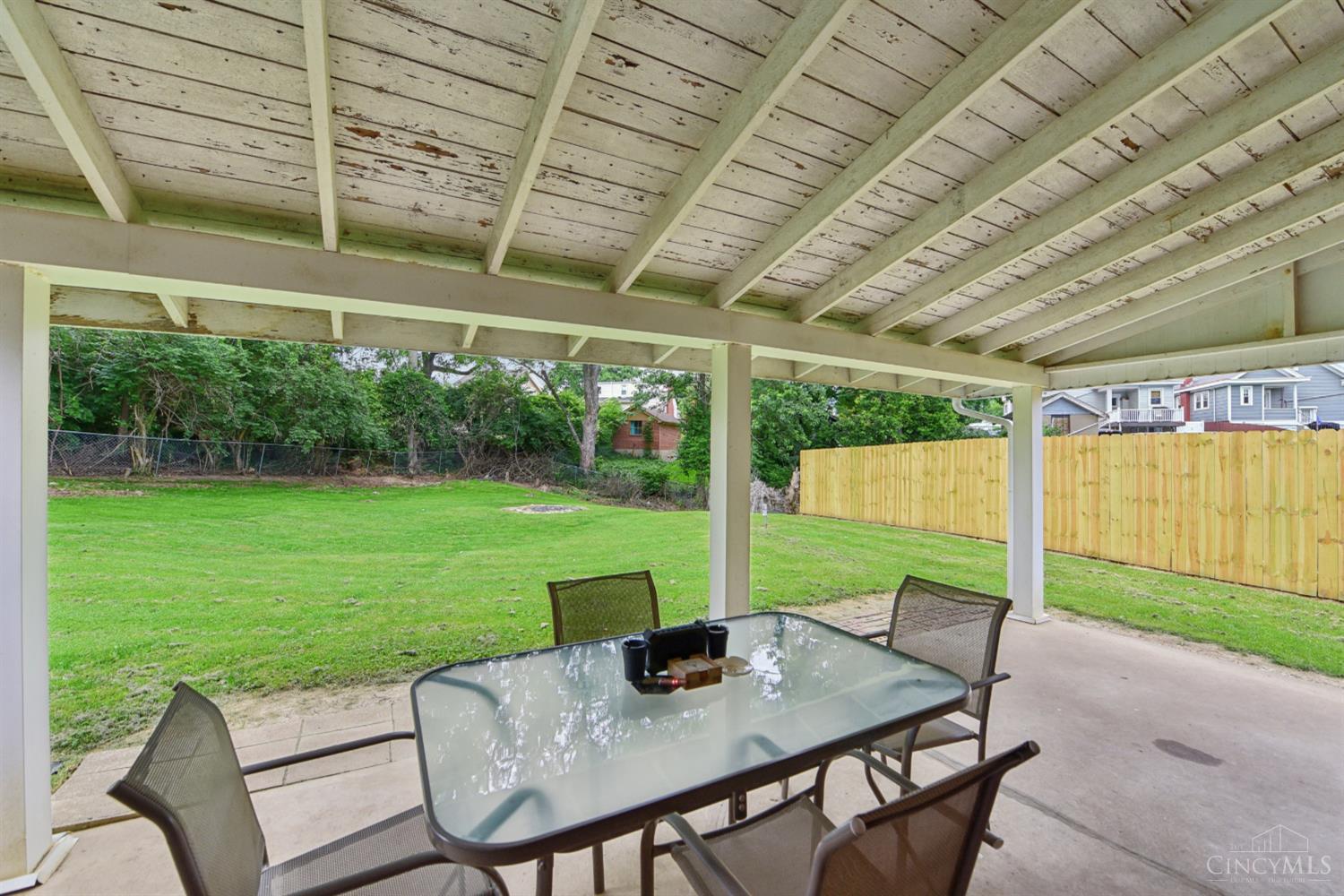 3393 Bellehaven Court