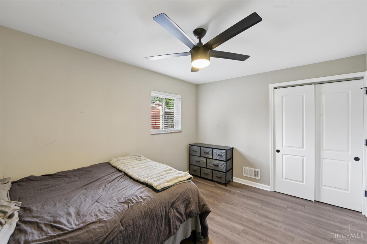 3393 Bellehaven Court