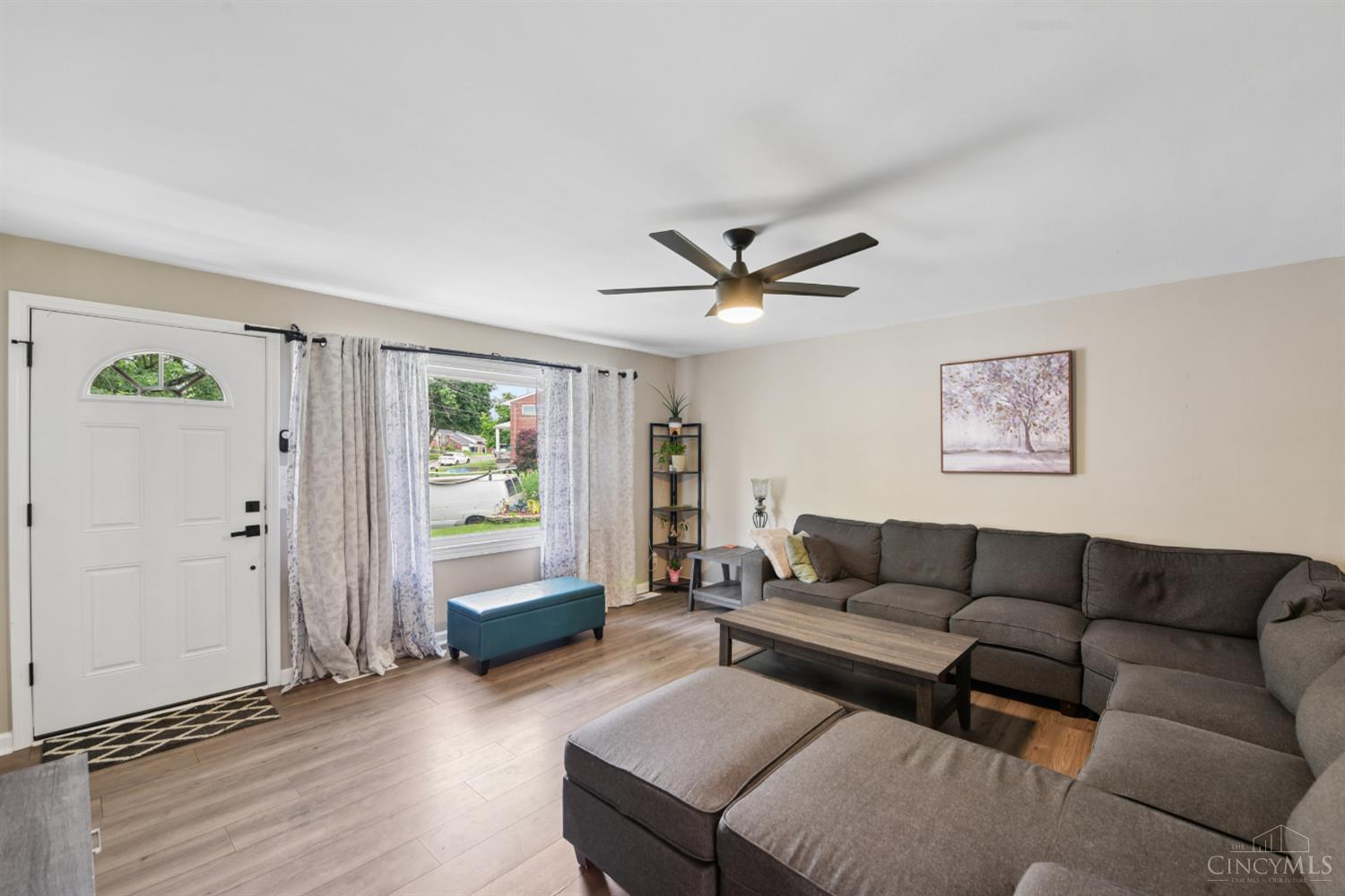 3393 Bellehaven Court