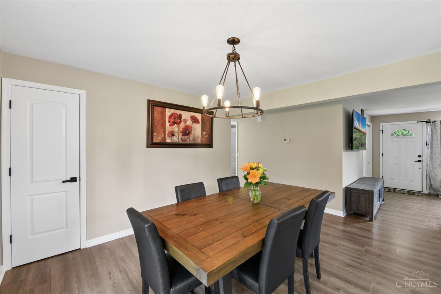 3393 Bellehaven Court