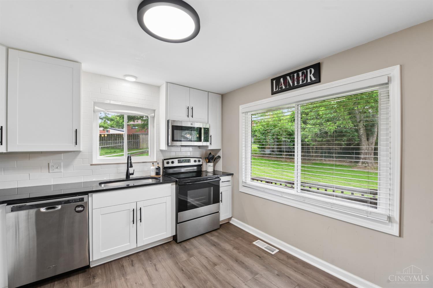 3393 Bellehaven Court