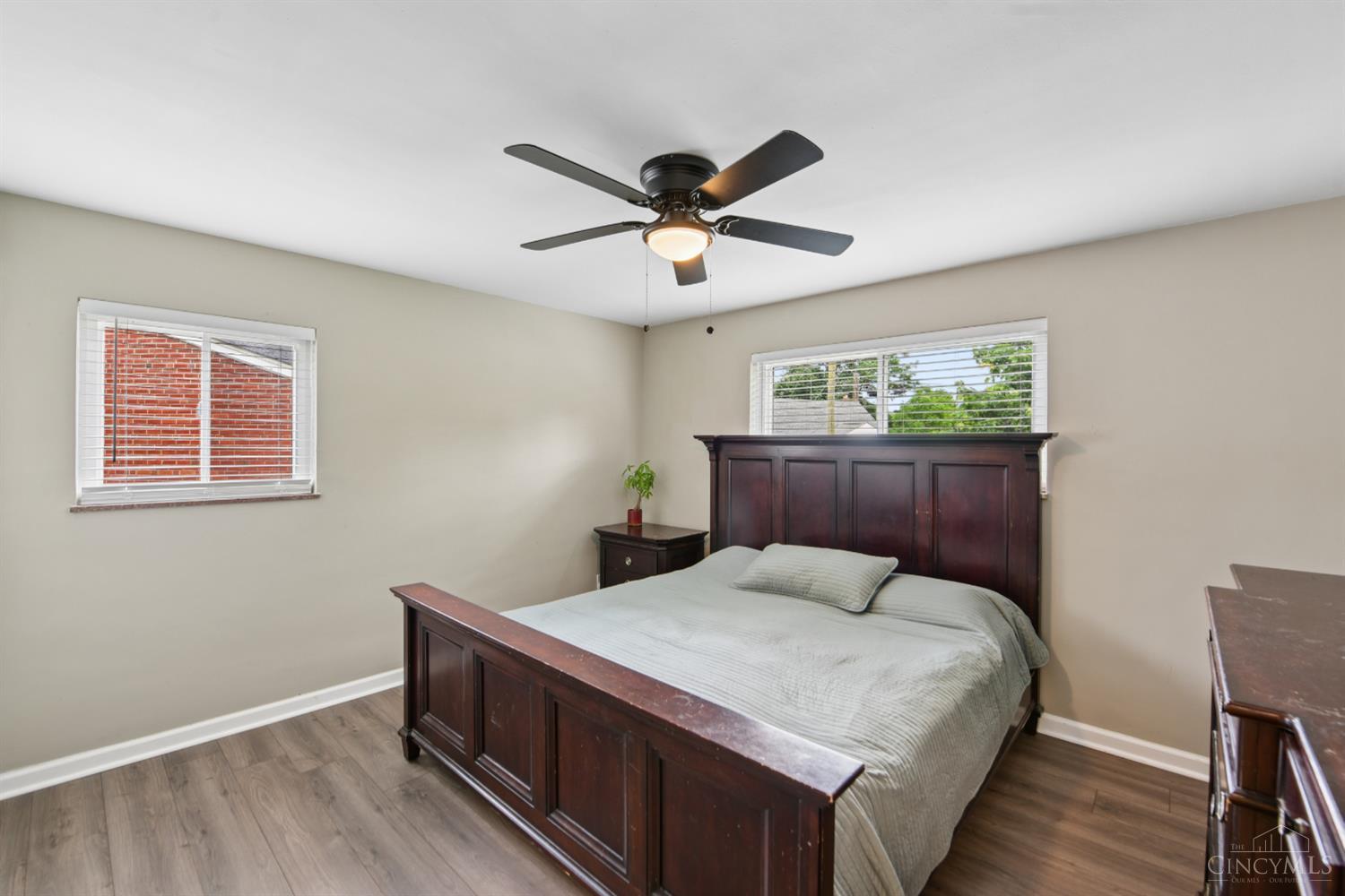 3393 Bellehaven Court