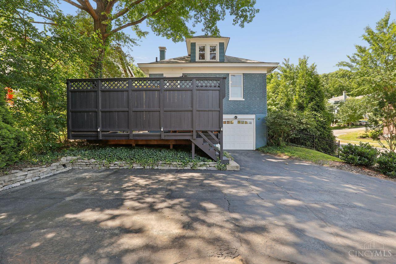 3520 Pape Avenue