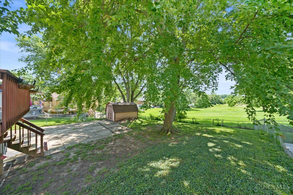 5455 Hyacinth Terrace