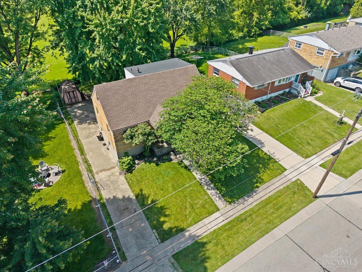 5455 Hyacinth Terrace