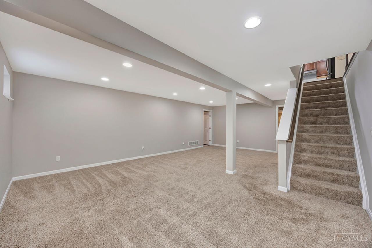 10125 Arnold Drive
