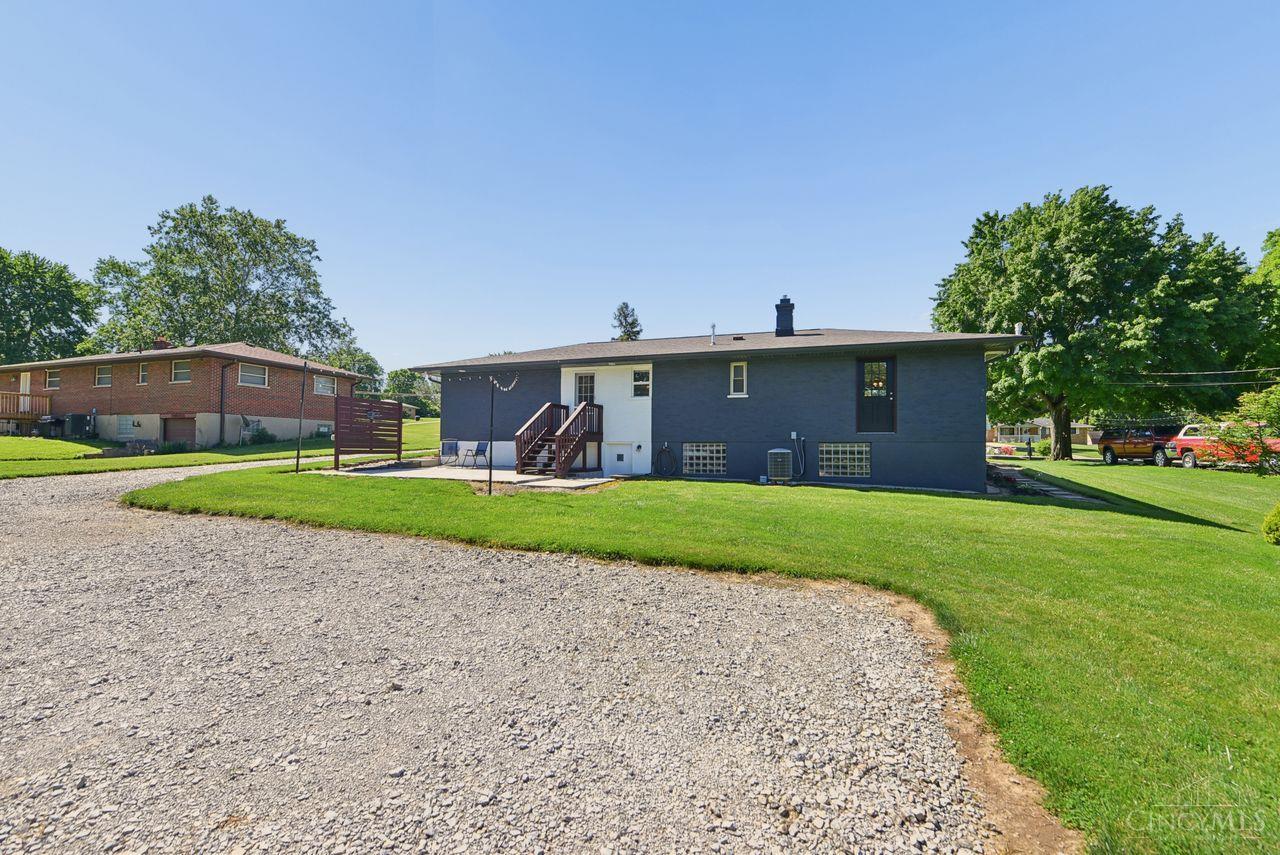 6056 Bardean Drive