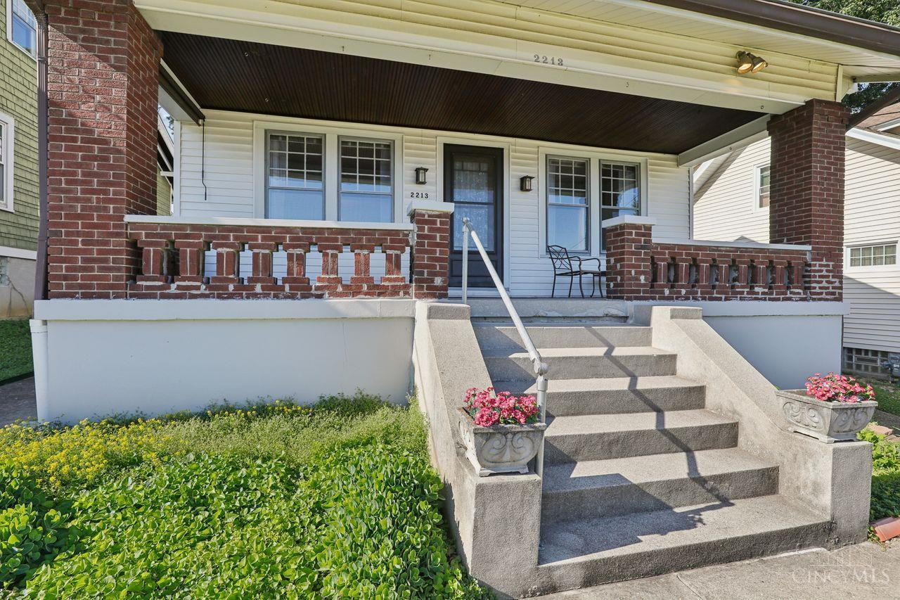 2213 Quatman Avenue