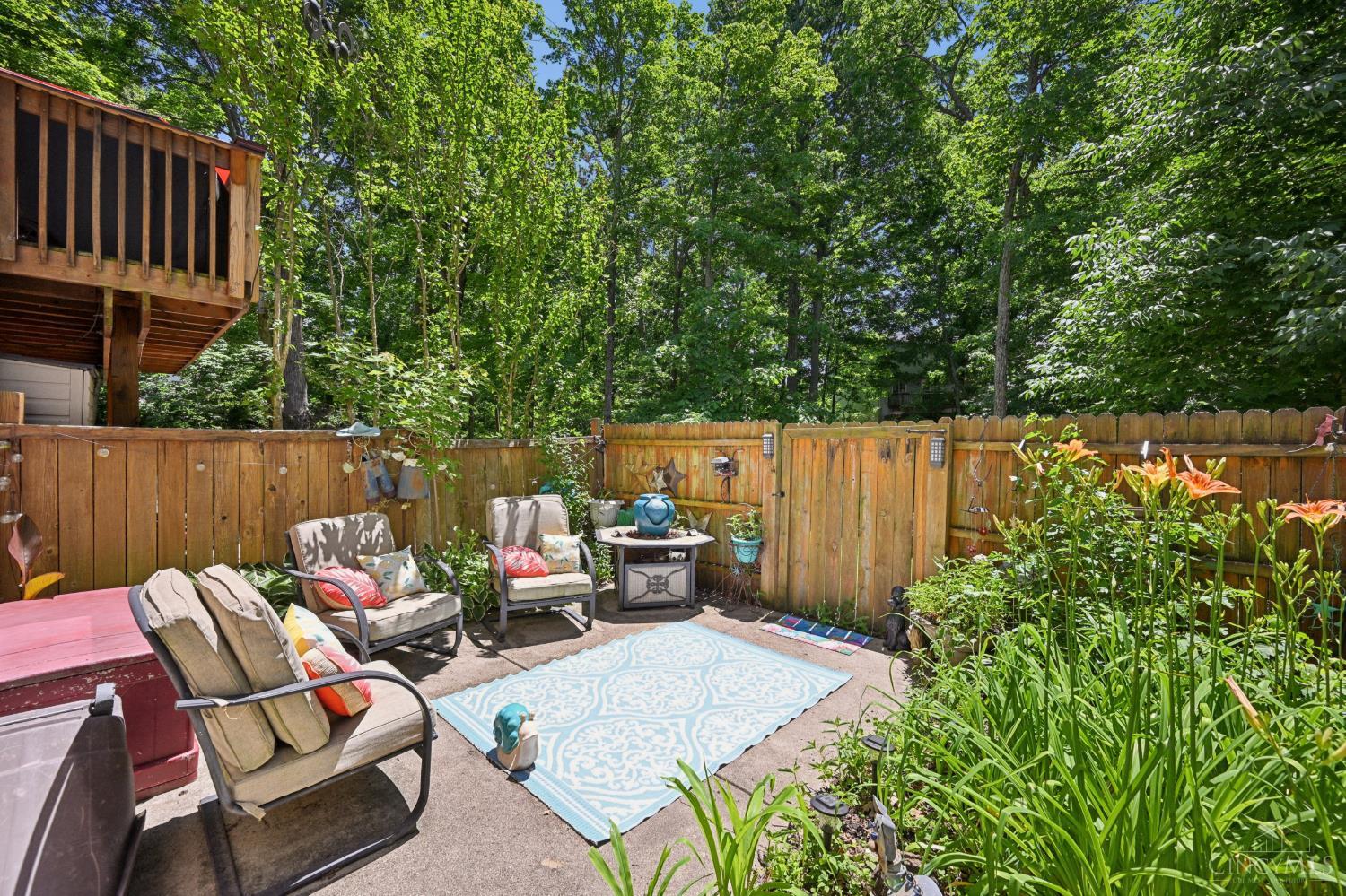 4609 Crosswood Lane