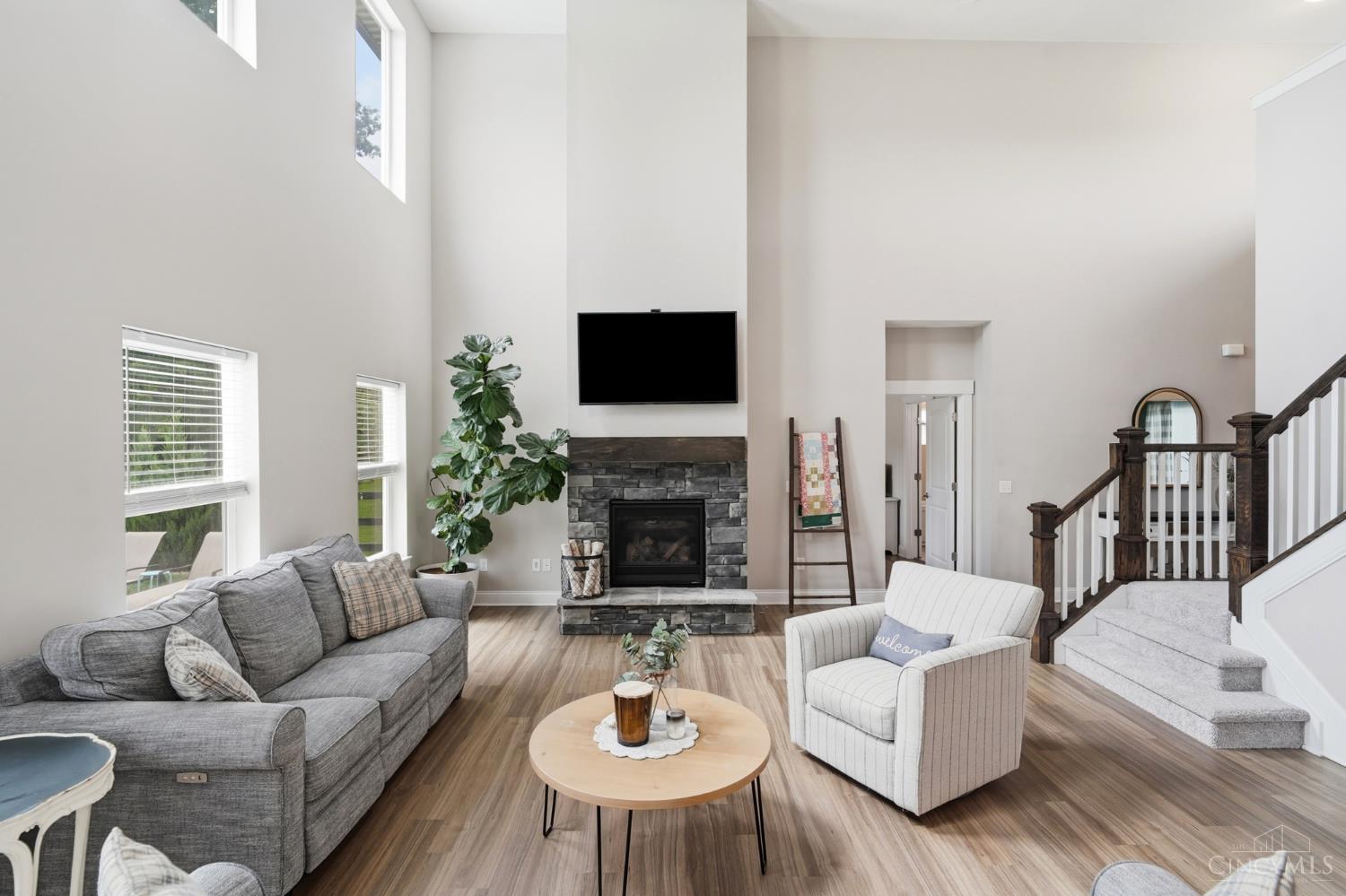 8007 Acorn Trail