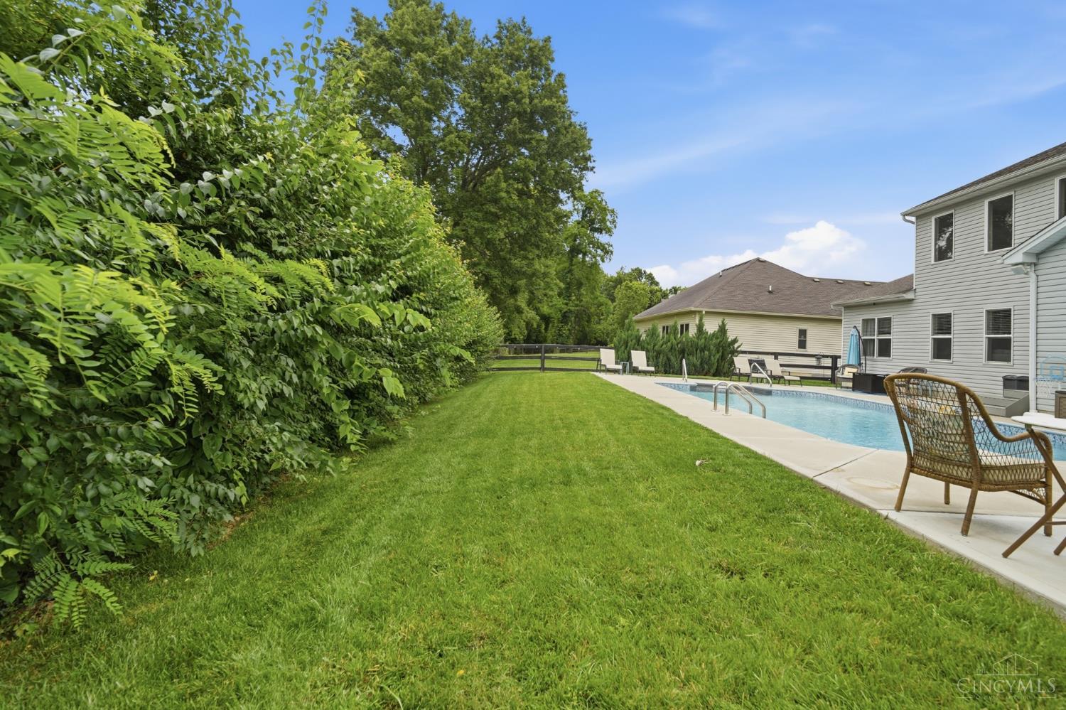 8007 Acorn Trail