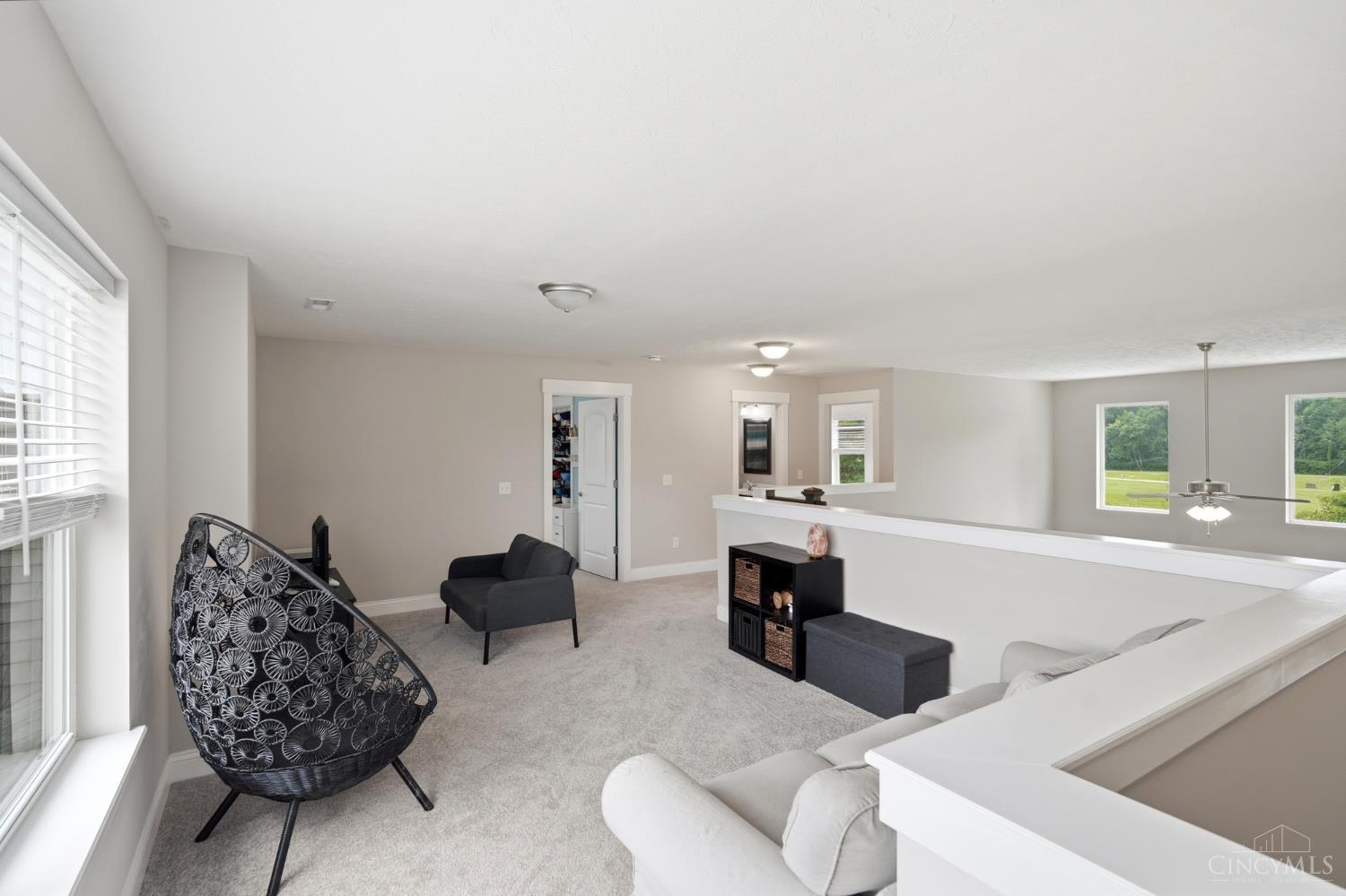 8007 Acorn Trail