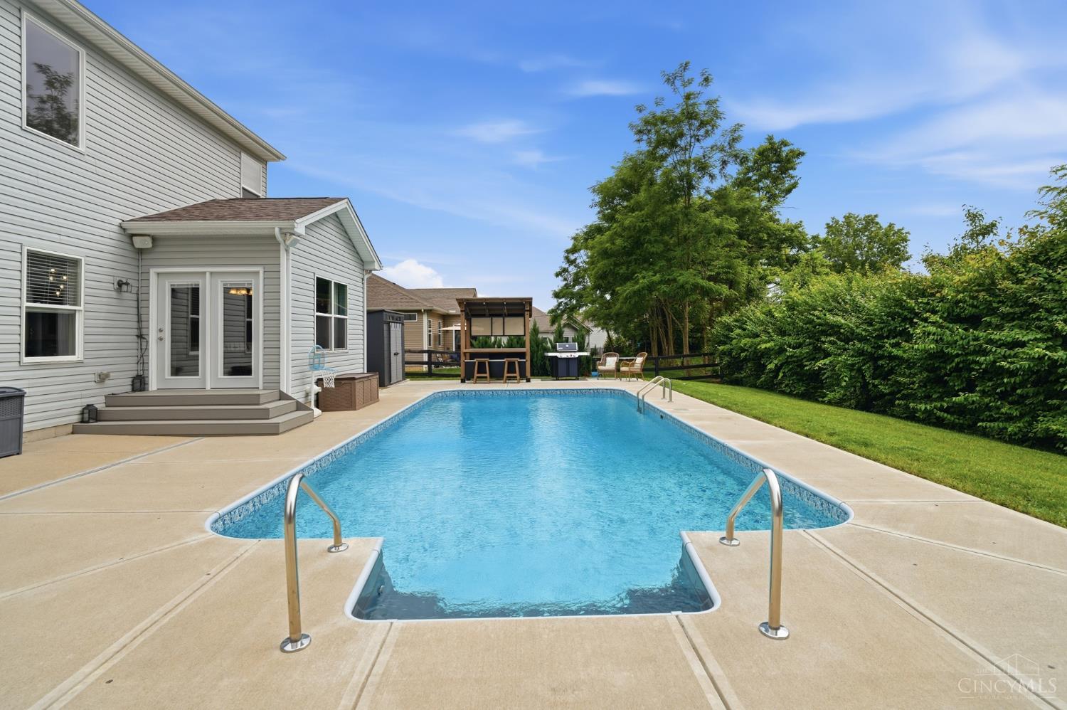 8007 Acorn Trail