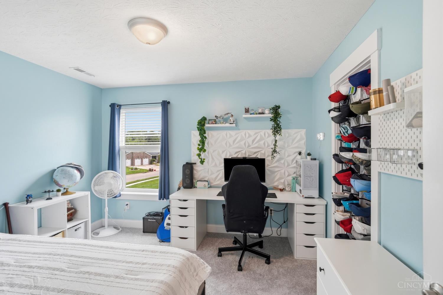 8007 Acorn Trail